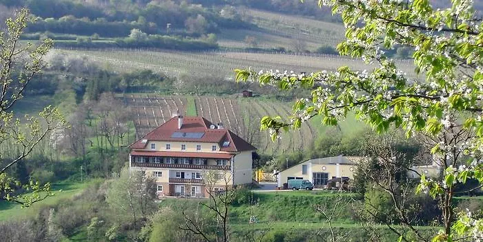 Rudi - Weingut Kellner Pensión