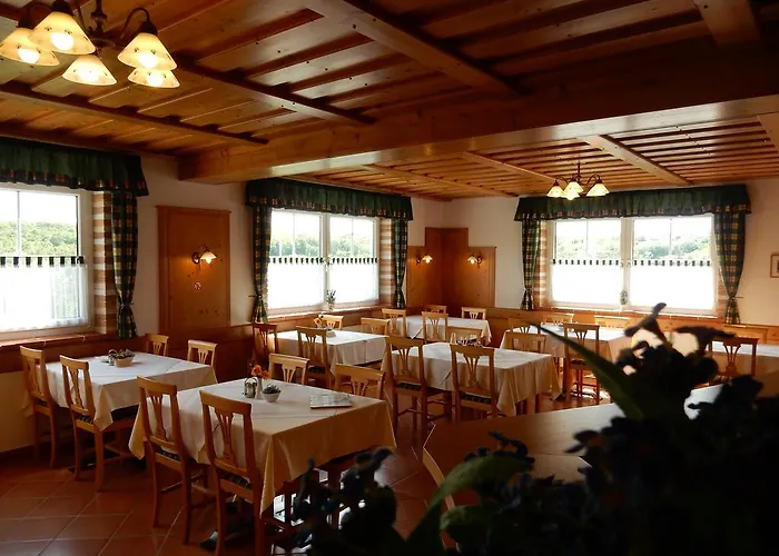 Rudi - Weingut Kellner Pensión 3*